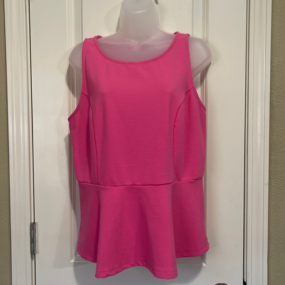 Pink textured pendulum top size L